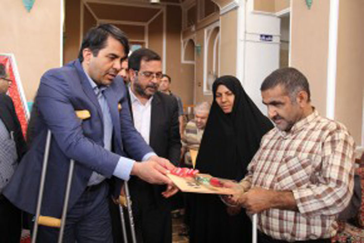 جانبازان بصیر نمونه عالی ارزشهای دفاع مقدس هستند جانبازان بصیر نمونه عالی ارزشهای دفاع مقدس هستند