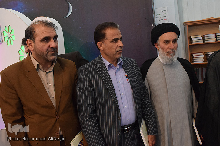 گزارش تصویری اولین برنامه تفسیر قرآن رمضان 97 گزارش تصویری اولین برنامه تفسیر قرآن رمضان 97