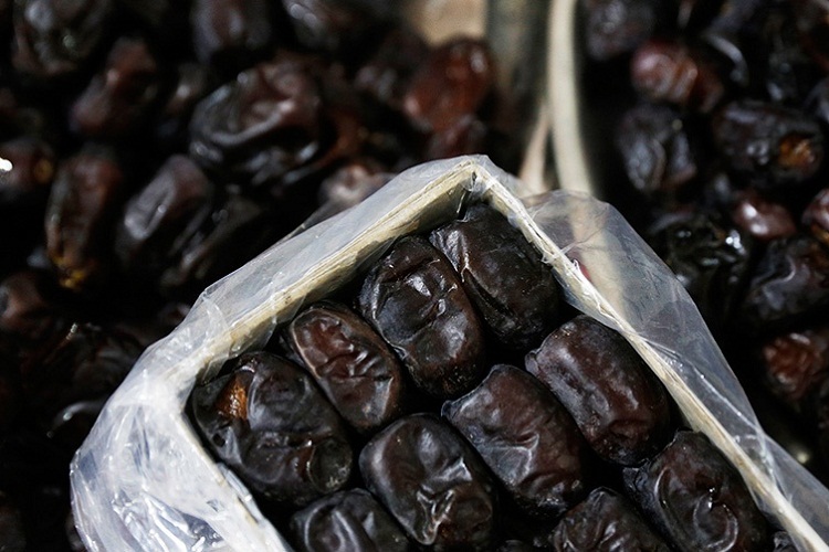 برپایی نمایشگاه مواد غذایی ویژه ماه رمضان در زاهدان برپایی نمایشگاه مواد غذایی ویژه ماه رمضان در زاهدان