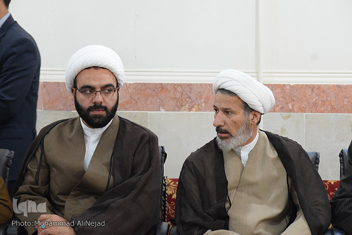 گزارش تصویری جلسه شورای فرهنگ عمومی لرستان گزارش تصویری جلسه شورای فرهنگ عمومی لرستان