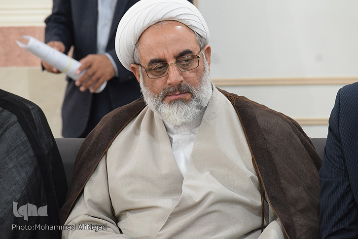 گزارش تصویری جلسه شورای فرهنگ عمومی لرستان گزارش تصویری جلسه شورای فرهنگ عمومی لرستان