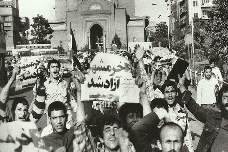 برگزاری همایش تجلیل از مادران و همسران شهدای عملیات آزادسازی خرمشهر