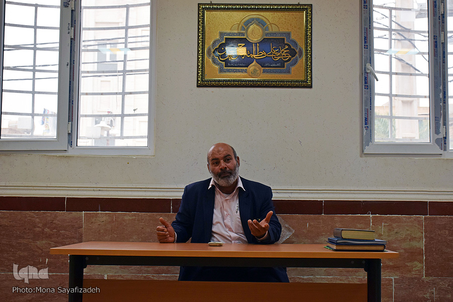 گزارشی از یک دارالقرآن نمونه در شمال خوزستان/مهم است که قرآن اولویت چندم ما باشد گزارشی از یک دارالقرآن نمونه در شمال خوزستان/مهم است که قرآن اولویت چندم ما باشد