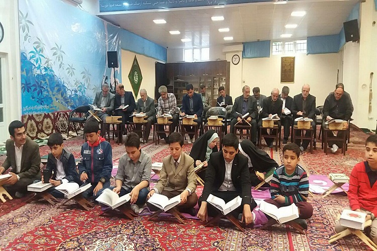 برگزاری جلسه تفسیر قرآن مدیران اجرایی آذربایجان شرقی