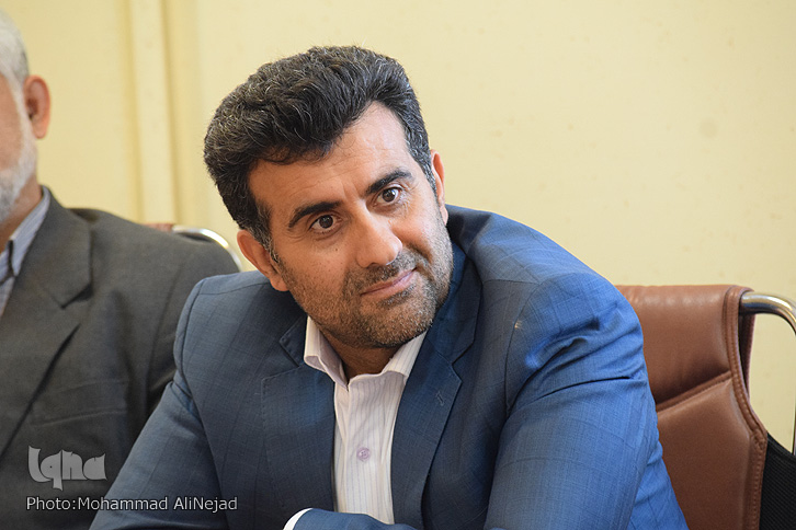 گزارش تصویری &laquo;نشست هم&zwnj;اندیشی توسعه ورزش&zwnj;های همگانی&raquo; در کمیته امداد لرستان