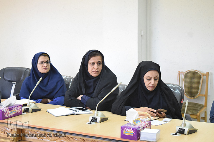 گزارش تصویری جلسه ستاد استانی برداشت غلات و کلزا در لرستان
