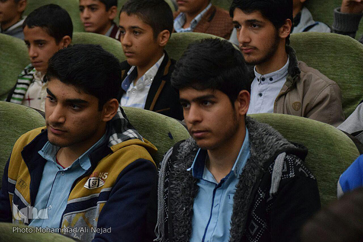 رقابت 270 دانشآموز در مرحله قطب یک مسابقات قران، نماز و عترت دانشآموزی لرستان رقابت 270 دانشآموز در مرحله قطب یک مسابقات قران، نماز و عترت دانشآموزی لرستان
