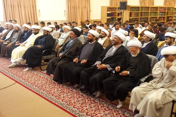 مبلغان از روش‌های مناسب در انتقال معارف دینی بهره ببرند
