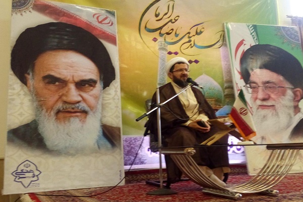 مبلغان از روش‌های مناسب در انتقال معارف دینی بهره ببرند
