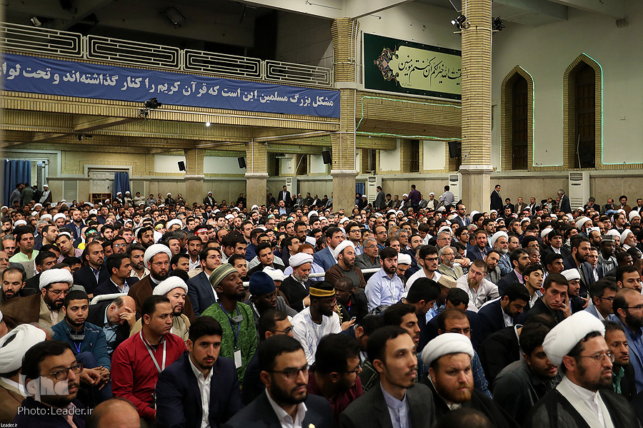 دیدار متسابقان و اعضای هیئت داوران سی و پنجمین دوره مسابقات بین‌المللی قرآن کریم