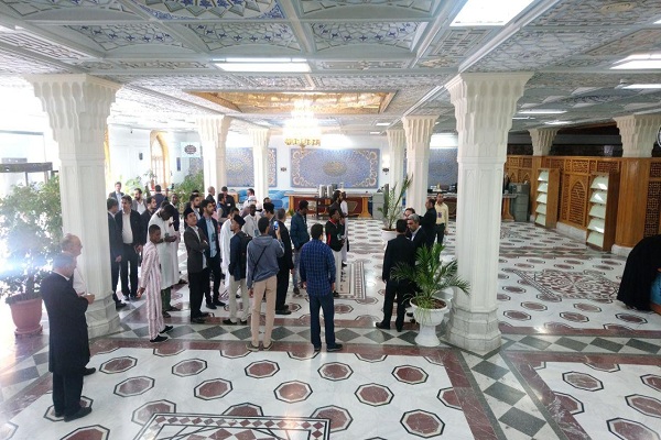 مسابقات بین المللی قرآن دانشجویان مسلمان برنامههای جنبی مسابقات بینالمللی قرآن دانشجویان / بازدید از دارالقرآن رضوی + عکس