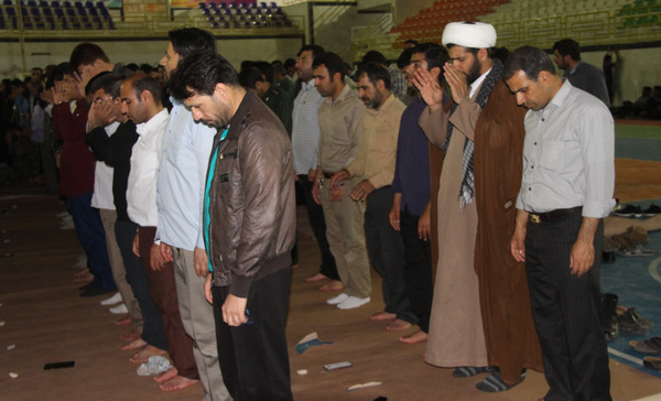 گزارش تصویری صعود بسیجیان کوهدشتی به ارتفاعات بازی&zwnj;دراز