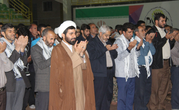گزارش تصویری صعود بسیجیان کوهدشتی به ارتفاعات بازی&zwnj;دراز