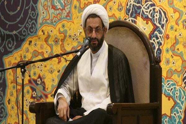 حکم فقهی انتشار عکس شخصی در فضای مجازی