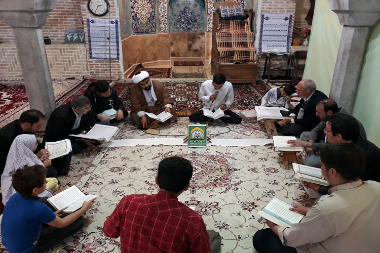مراسم جزء خوانی قرآن کریم در مسجد جامع سامان برگزار شد