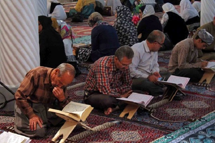 آیین جزءخوانی قرآن در دانشگاه کردستان برگزار می شود آیین جزءخوانی قرآن در دانشگاه کردستان برگزار می شود