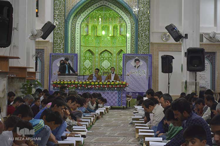 مراسم جز خوانی در حرم زینبیه اصفهان