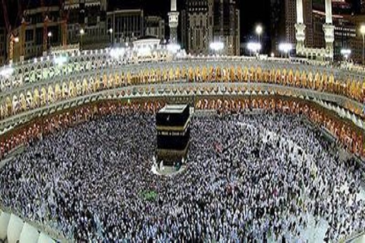اعزام زائران 2 استان از فرودگاه کرمانشاه به حج تمتع اعزام زائران 2 استان از فرودگاه کرمانشاه به حج تمتع