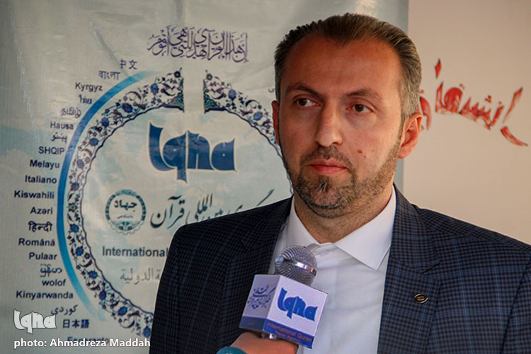 نمایشگاه قرآن فارس را در سطح بین&zwnj;المللی برگزار كنیم/ اعلام آمادگی جهاد دانشگاهی جهت همكاری در این زمینه