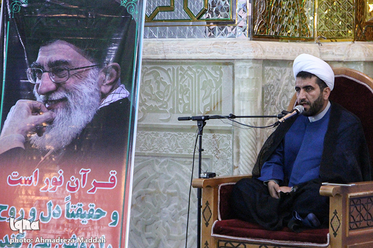 تفسیر &laquo;فَأَینَ تَذْهَبُونَ&raquo; از قول امام حسن مجتبی(ع)/ مقبولیت اعمال جامعه در تمسك به فرهنگ نماز است
