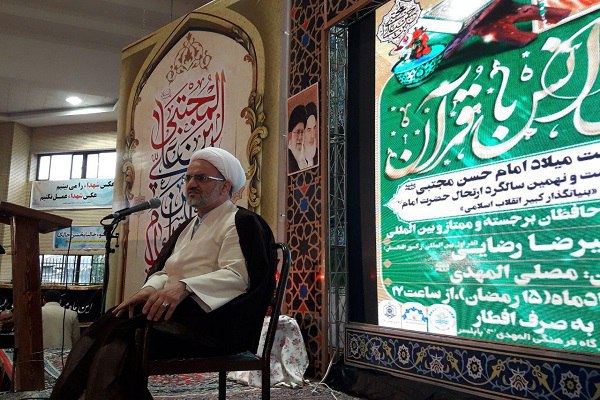 برگزاری محفل انس با قرآن در بابلسر+ عکس
