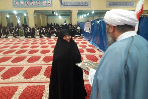 برگزاری محفل انس با قرآن در بابلسر+ عکس