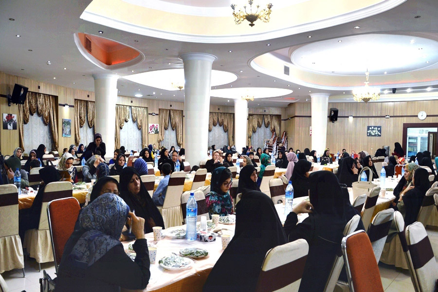 گزارش تصویری محفل انس و الفت پیشکسوتان نیروهای مسلح در خرم&zwnj;آباد
