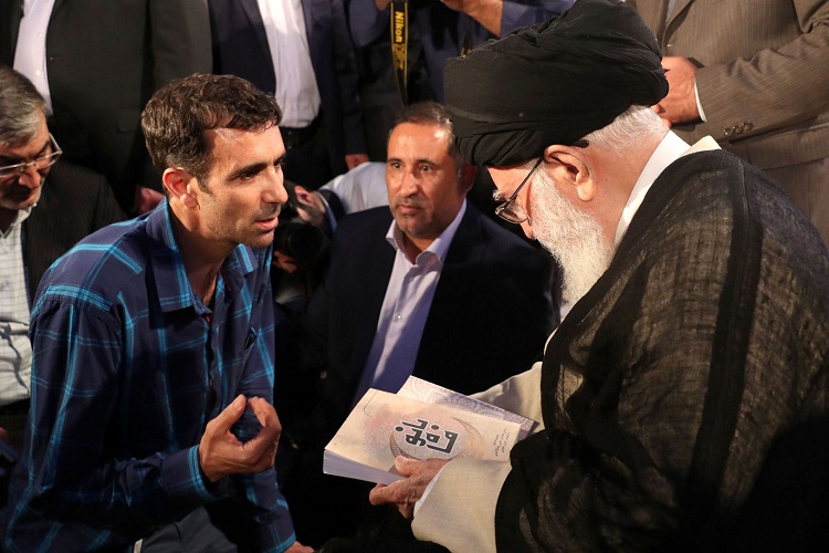شاعران فارس به دیدار روی ماه شتافتند