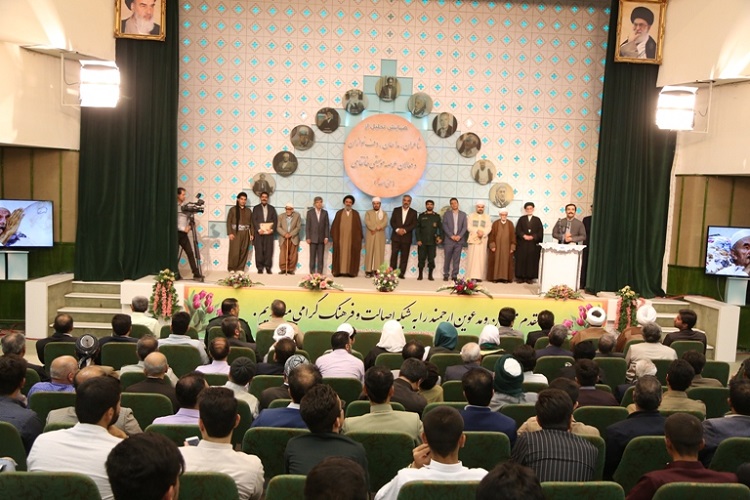 گزارش تصویری همایش تجلیل از خادمین موسیقی خانقاهی