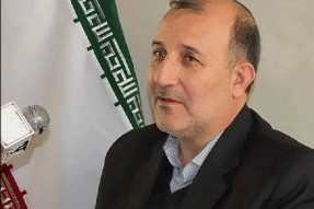 امام خمینی(ره) حقیقت اسلام را از انزوا خارج کرد
