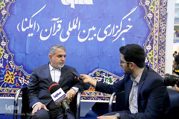 توسعه صنایع قرآنی را جدی بگیریم/ لزوم واگذاری نمایشگاه به بخش خصوصی و نظارت دولت