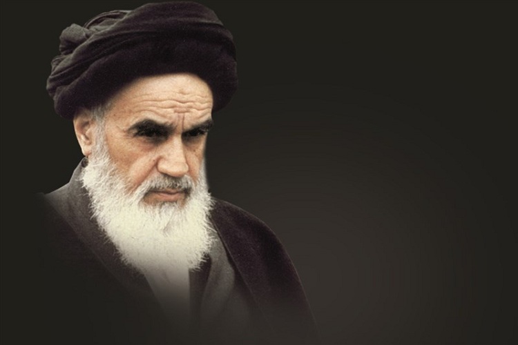 راهکار رفع مشکلات امروزی جامعه؛ عمل به سیره و اندیشه های امام خمینی(ره)