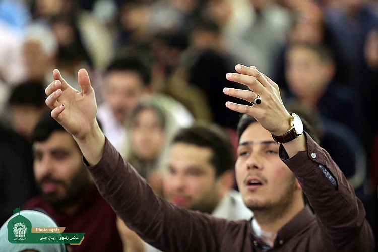 تغییر زمان مناجات&zwnj;خوانی حرم رضوی در لیالی قدر