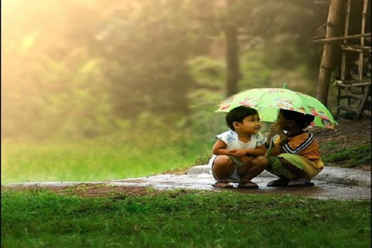 تجربیات دوران کودکی زیربنای زندگی آینده هر انسانی است