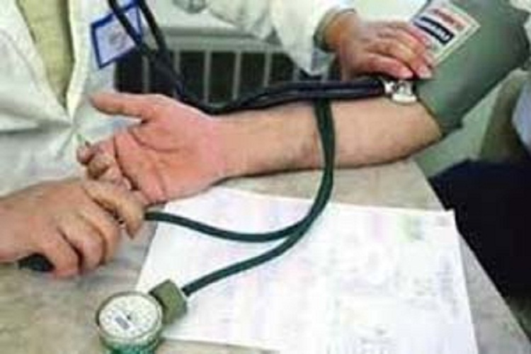 ویزیت رایگان نیایشگران شبهای قدر و سوگواران علوی در بقعه شاه داعی الیالله شیراز ویزیت رایگان نیایشگران شبهای قدر و سوگواران علوی در بقعه شاه داعی الیالله شیراز