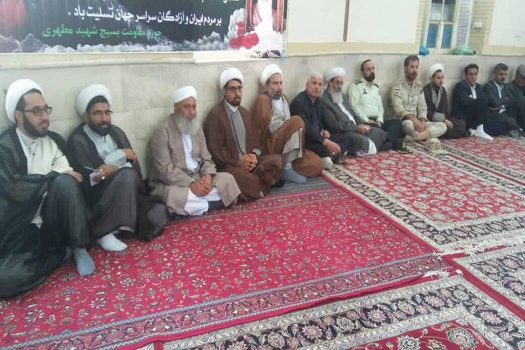 مراسم سالگرد ارتحال امام خمینی(ره) با حضور گسترده تشیع و تسنن در تایباد برگزار شد