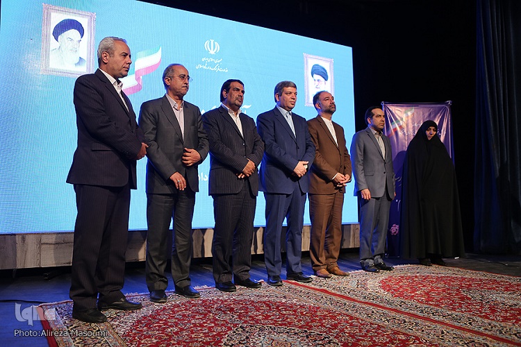 آیین تکریم و معارفه مدیرکل فرهنگ و ارشاد اسلامی خراسان رضوی برگزار شد/ در حال تکمیل آیین تکریم و معارفه مدیرکل فرهنگ و ارشاد اسلامی خراسان رضوی برگزار شد/ در حال تکمیل