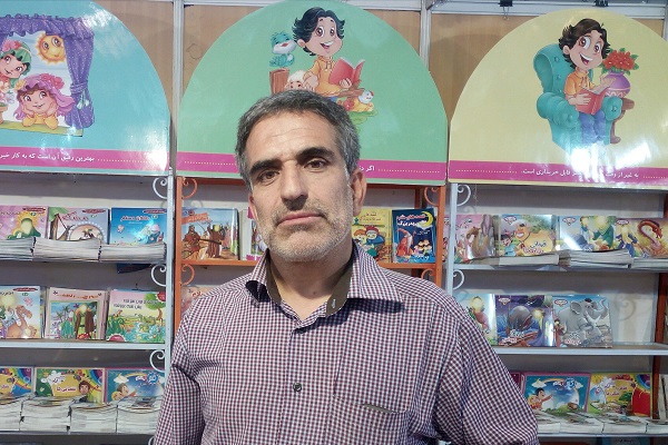 تولید کاغذ ایرانی اراده مسئولان را می‌طلبد/ مشکل تولید کاغذ ایرانی از مشکل موشک سخت‌تر نیست