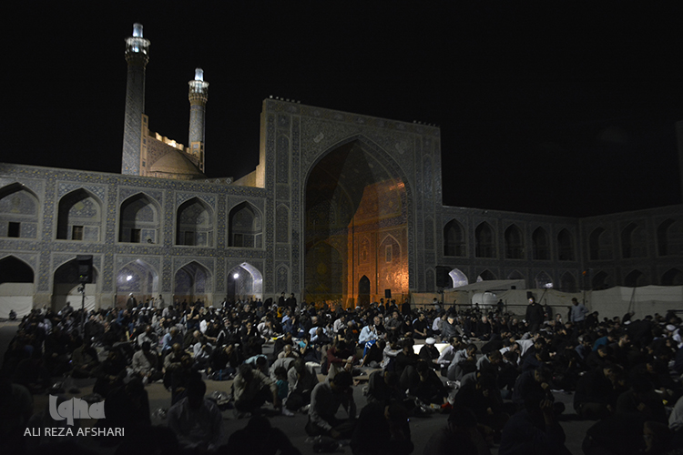 مراسم شب قدر در مسجد امام