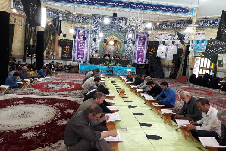 برگزاری مراسم جزء&zwnj;خوانی قرآن در مسجد موسی بن جعفر در بیجار + عکس