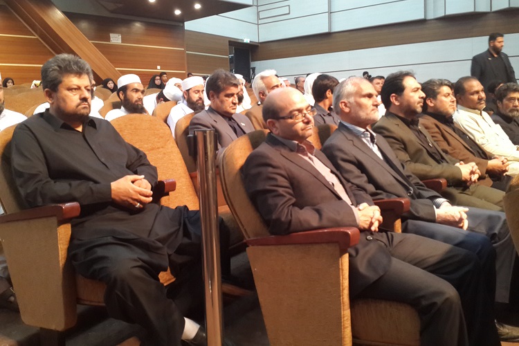 تصاویری از همایش «امام، قرآن، معنویت» در زاهدان