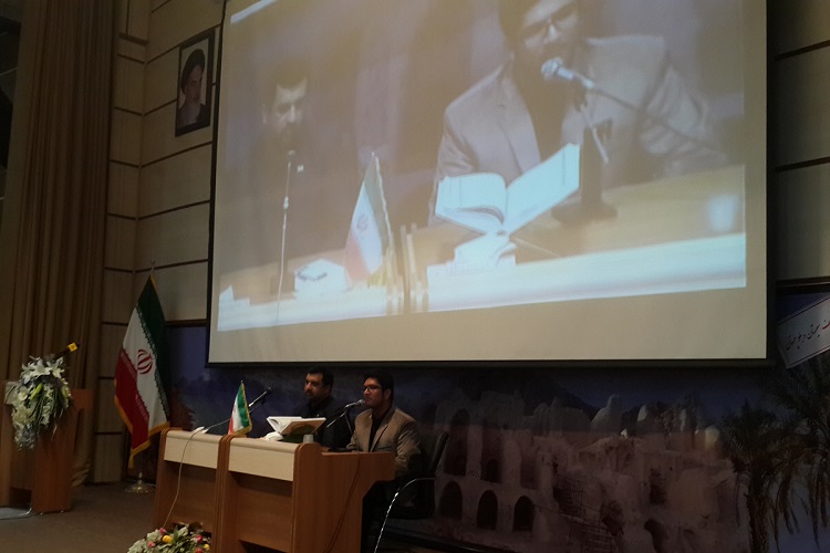 تصاویری از همایش «امام، قرآن، معنویت» در زاهدان