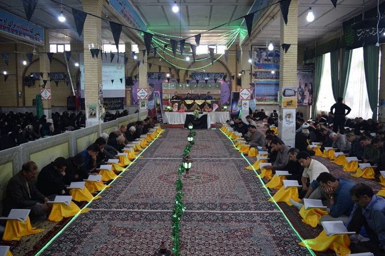 برگزاری مراسم جزء&zwnj;خوانی قرآن در حسینیه بیجار