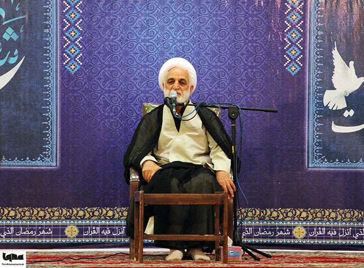 مراسم بزرگداشت امام خمینی(ره) در همدان
