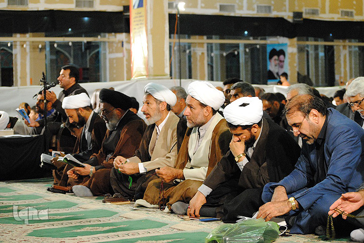 گزارش تصویری مراسم شب قدر در خرم&zwnj;آباد
