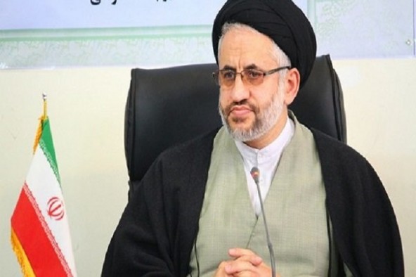 هدف دشمن دو قطبی کردن ملت ایران است