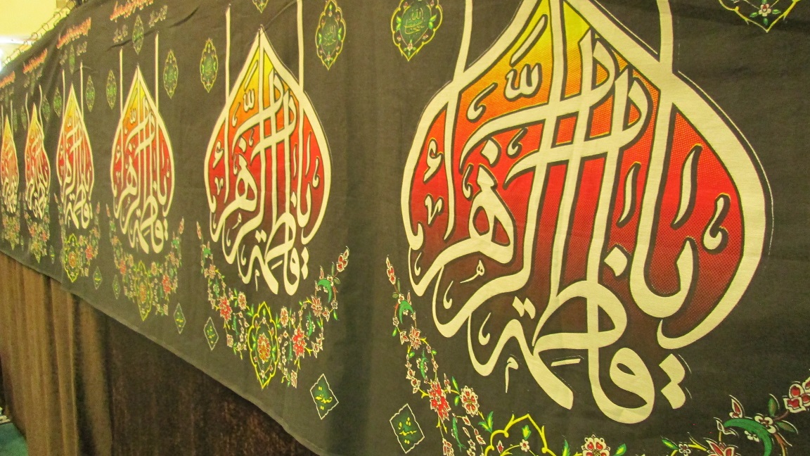 گزارش تصویری آیین معنوی شب قدر در دانشگاه لرستان گزارش تصویری آیین معنوی شب قدر در دانشگاه لرستان