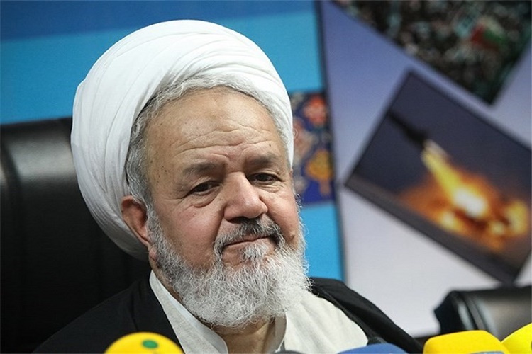 تجزیه جغرافیای اسلام، رهبرسازی و مذهب سازی طرح استکبار در منطقه است تجزیه جغرافیای اسلام، رهبرسازی و مذهب سازی طرح استکبار در منطقه است