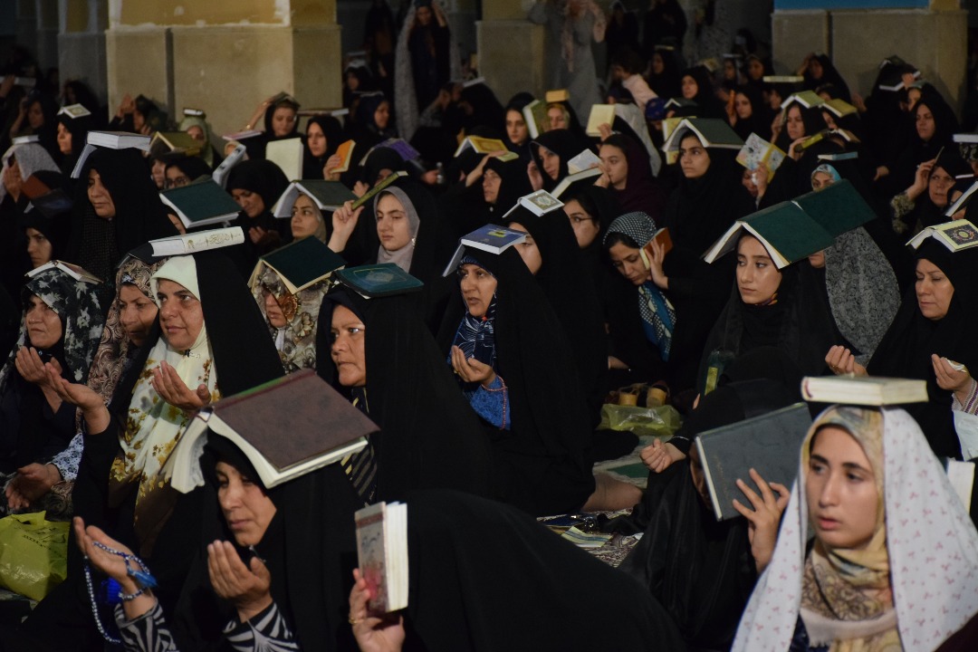 گزارش تصویری مراسم شب قدر در خرم&zwnj;آباد