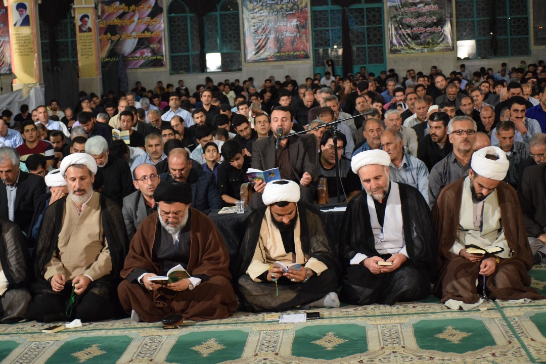 گزارش تصویری مراسم شب قدر در خرم&zwnj;آباد